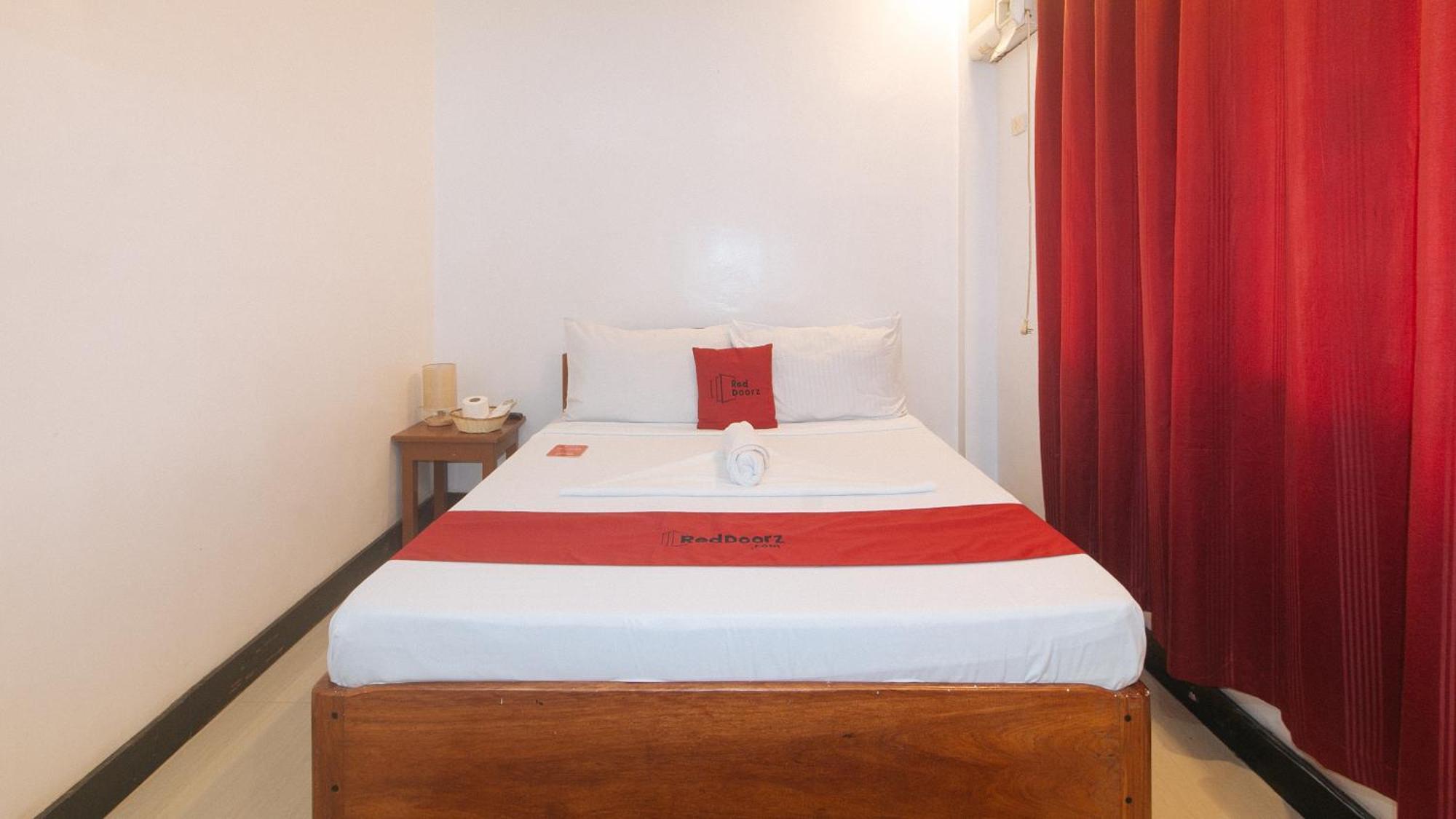 Reddoorz @ Lualhati Garden Cottage El Nido Palawan Exteriör bild